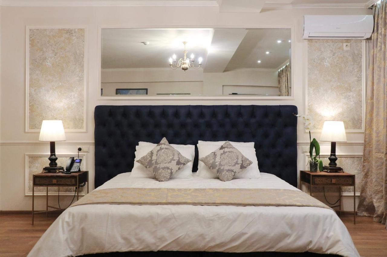 Omart Hotel - Gallery Tiflis Dış mekan fotoğraf