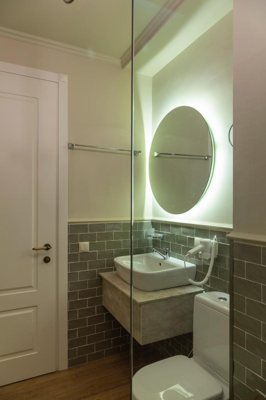 Omart Hotel - Gallery Tiflis Dış mekan fotoğraf