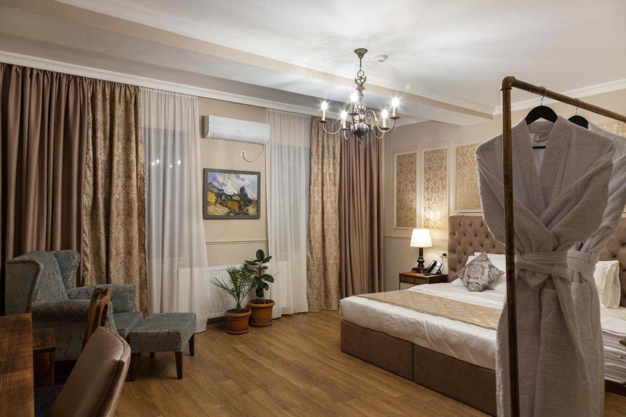 Omart Hotel - Gallery Tiflis Dış mekan fotoğraf