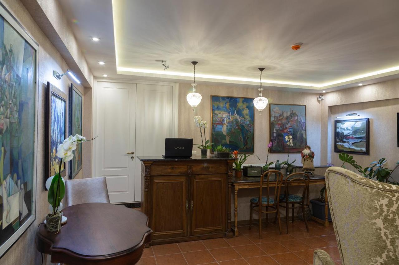 Omart Hotel - Gallery Tiflis Dış mekan fotoğraf