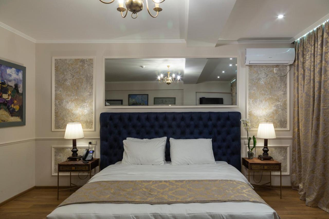 Omart Hotel - Gallery Tiflis Dış mekan fotoğraf
