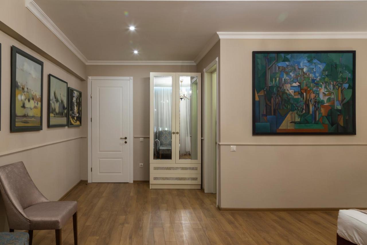 Omart Hotel - Gallery Tiflis Dış mekan fotoğraf