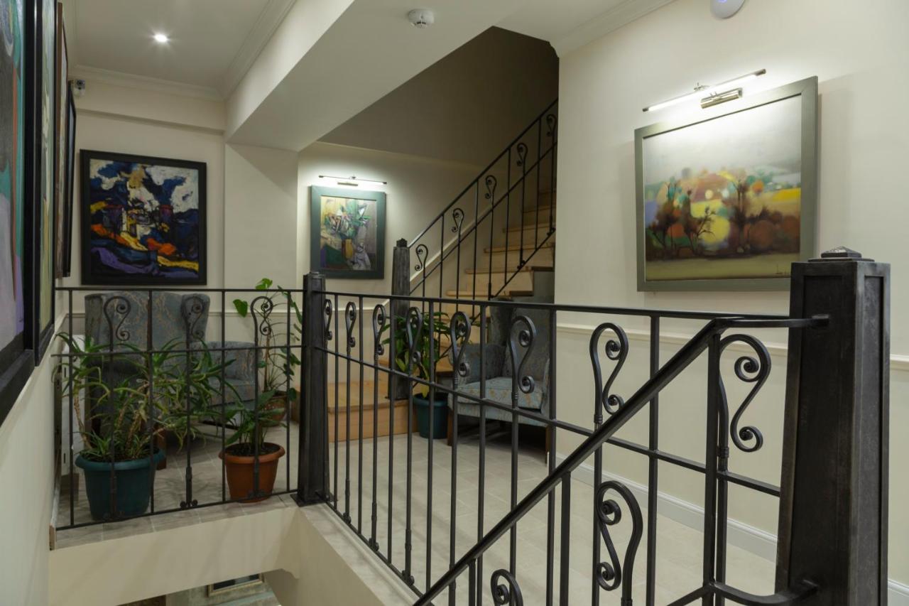 Omart Hotel - Gallery Tiflis Dış mekan fotoğraf