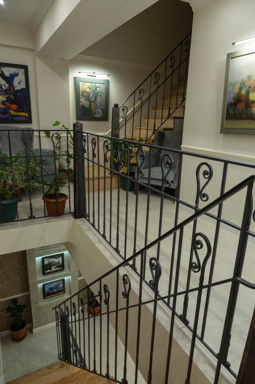 Omart Hotel - Gallery Tiflis Dış mekan fotoğraf