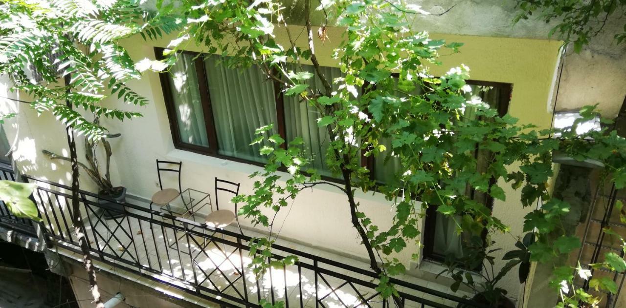 Omart Hotel - Gallery Tiflis Dış mekan fotoğraf